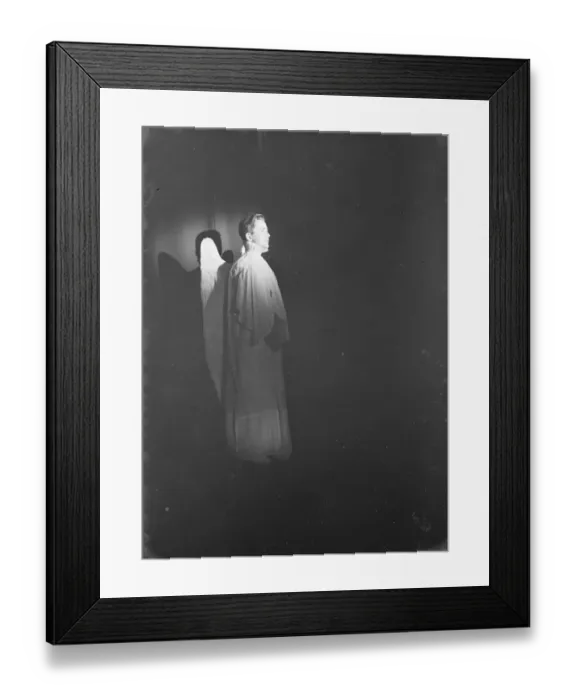 Framed Print : A Passion Play, performed in Dartford, Kent. 1939 Framed Print : A Passion Play, performed in Dartford, Kent. 1939