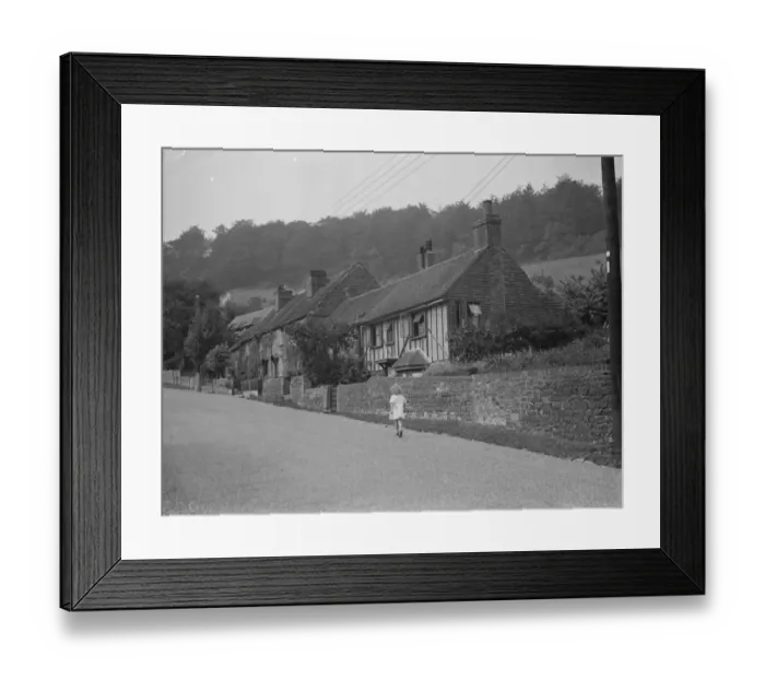 Framed Print : Old cottages in Wrotham, Kent. 1938 Framed Print : Old cottages in Wrotham, Kent. 1938