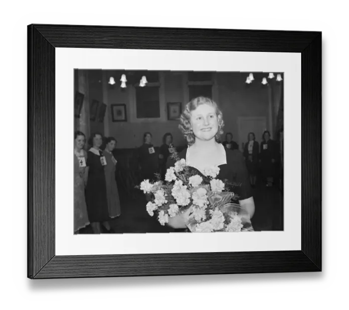Framed Print : The Dartford Carnival Queen, Miss Joan Tompkins. 1 May 1939 Framed Print : The Dartford Carnival Queen, Miss Joan Tompkins. 1 May 1939