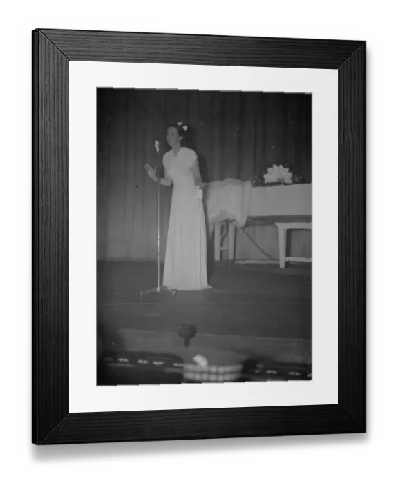 Framed Print : British actress, Jessie Matthews singing on stage at the opening of the Granada Framed Print : British actress, Jessie Matthews singing on stage at the opening of the Granada