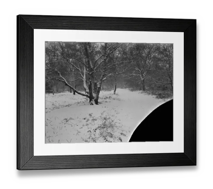 Framed Print : Snow scenes in Chislehurst, Kent. 26 December 1938 Framed Print : Snow scenes in Chislehurst, Kent. 26 December 1938