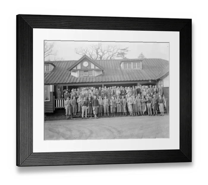 Framed Print : Oxford versus Cambridge golf beat at Sidcup. The players outside the clubhouse