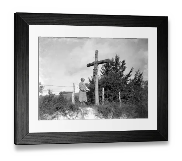 Framed Print : Shoreham R. C. Cross. 1934 Framed Print : Shoreham R. C. Cross. 1934