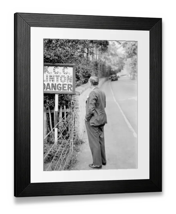 Framed Print : Sign, Linton. 1937