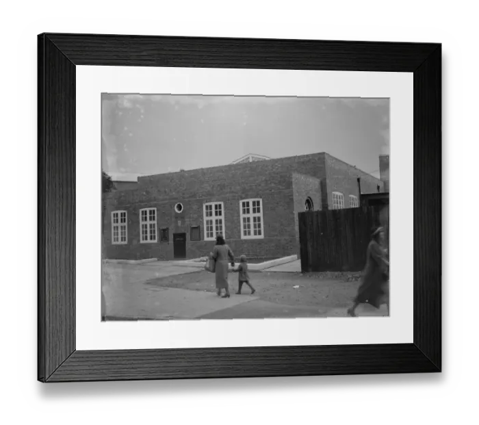 Framed Print : New Post Office sorting office, Lamorbey, Kent. 1 November 1935 Framed Print : New Post Office sorting office, Lamorbey, Kent. 1 November 1935