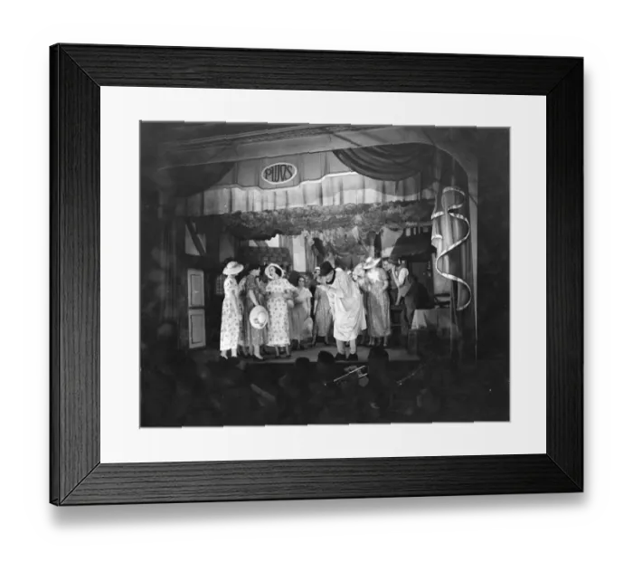 Framed Print : Petts Wood Operatic Society performing on stage. 1936 Framed Print : Petts Wood Operatic Society performing on stage. 1936