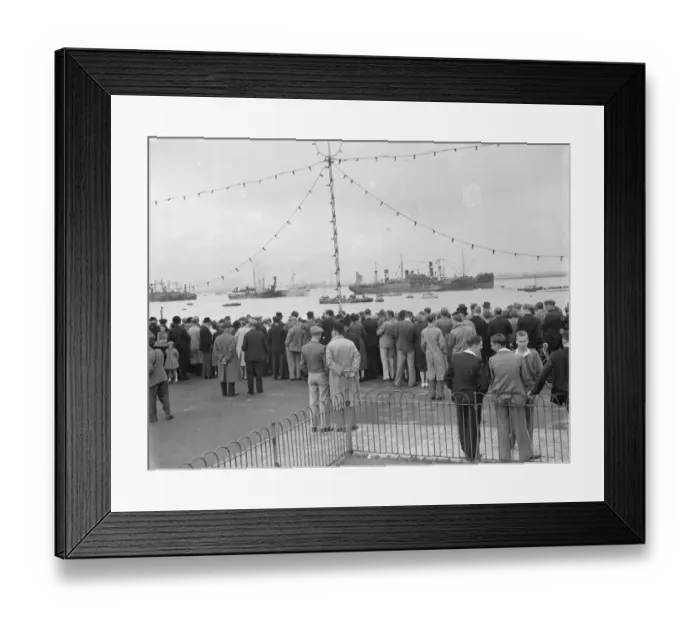 Framed Print : Crowds look at the collection of water vessels on the Thames which are part of Framed Print : Crowds look at the collection of water vessels on the Thames which are part of
