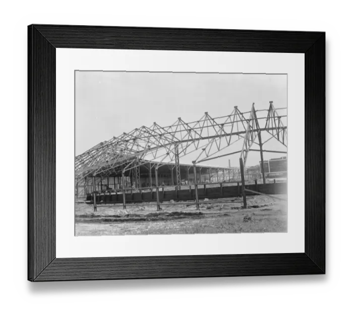 Framed Print : Work being done on the Crayford and Bexleyheath Greyhound Stadium in Kent, by builders Framed Print : Work being done on the Crayford and Bexleyheath Greyhound Stadium in Kent, by builders