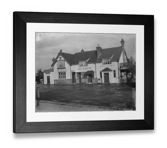 Framed Print : External view of Harrow Inn located in Erith, London. 1938