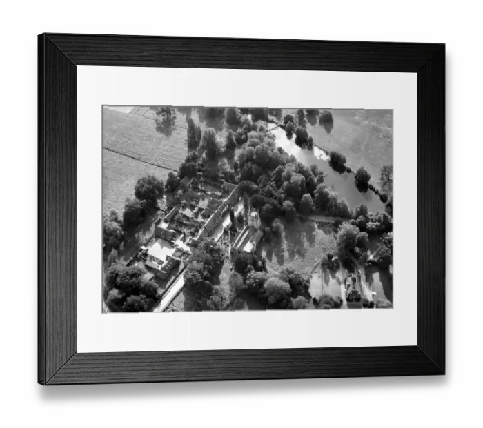 Framed Print : Aerial view of Chiddingstone Village, Hever, Kent, England 15 September 1962 Framed Print : Aerial view of Chiddingstone Village, Hever, Kent, England 15 September 1962