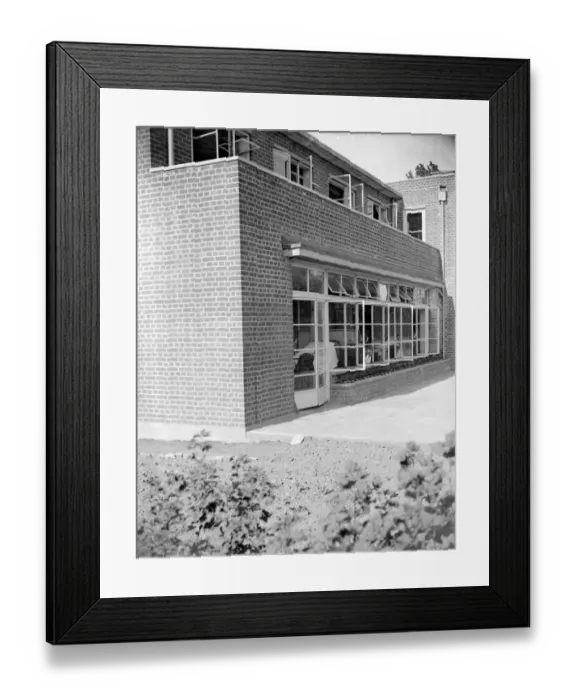 Framed Print : Lord Hanworth opens Eltham Hospitals new wing. 1934 Framed Print : Lord Hanworth opens Eltham Hospitals new wing. 1934