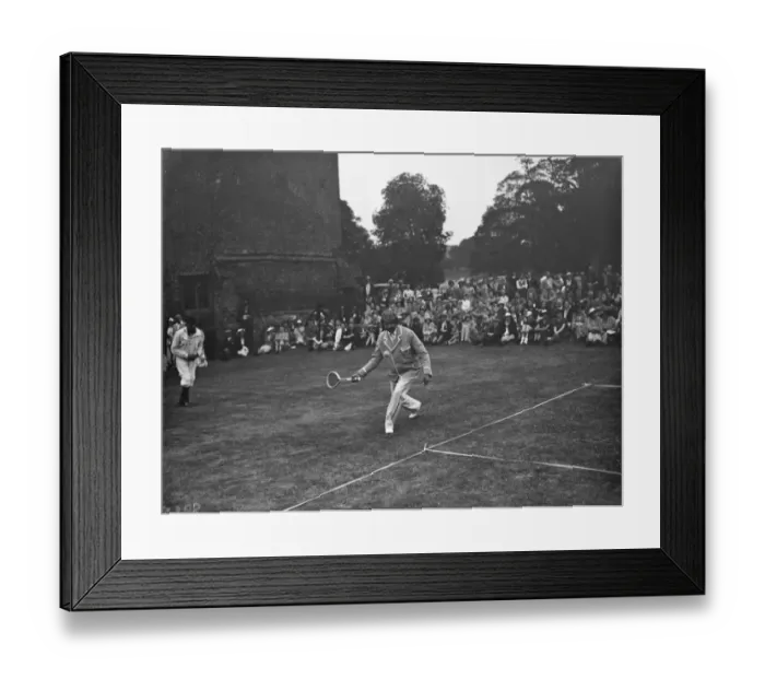 Framed Print : A period lawn tennis match at Lullingstone Park near Eynsford, Kent