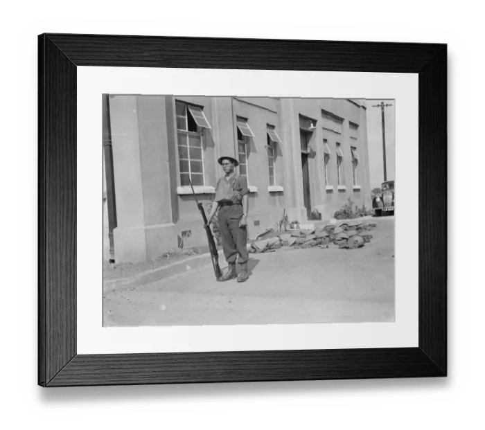Framed Print : Armed guard for Southern Railway control room in Crayford, Kent. 1939 Framed Print : Armed guard for Southern Railway control room in Crayford, Kent. 1939
