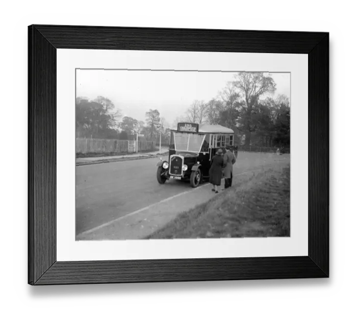 Framed Print : London General Omnibus Company (L. G. O. C). Bus. 1933 Framed Print : London General Omnibus Company (L. G. O. C). Bus. 1933