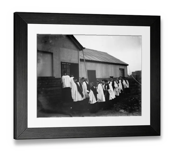 Framed Print : The church hall opening in Barnehurst, Kent, led by the Bishop of Rochester