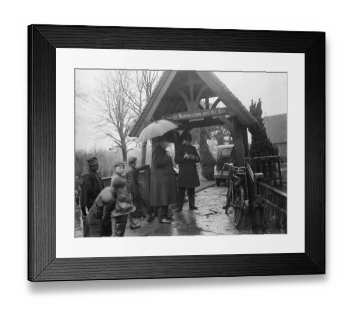 Framed Print : Car goes to church in Foots Cray, Kent. Scene of an accident where a car has crashed Framed Print : Car goes to church in Foots Cray, Kent. Scene of an accident where a car has crashed