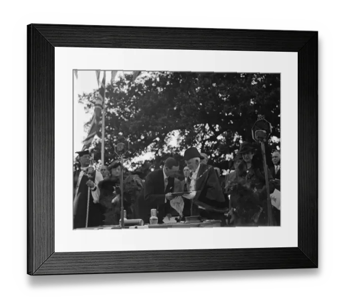 Framed Print : Bexley Charter celebrations ( incorporation as a borough ); Lord Cornwallis hands Framed Print : Bexley Charter celebrations ( incorporation as a borough ); Lord Cornwallis hands