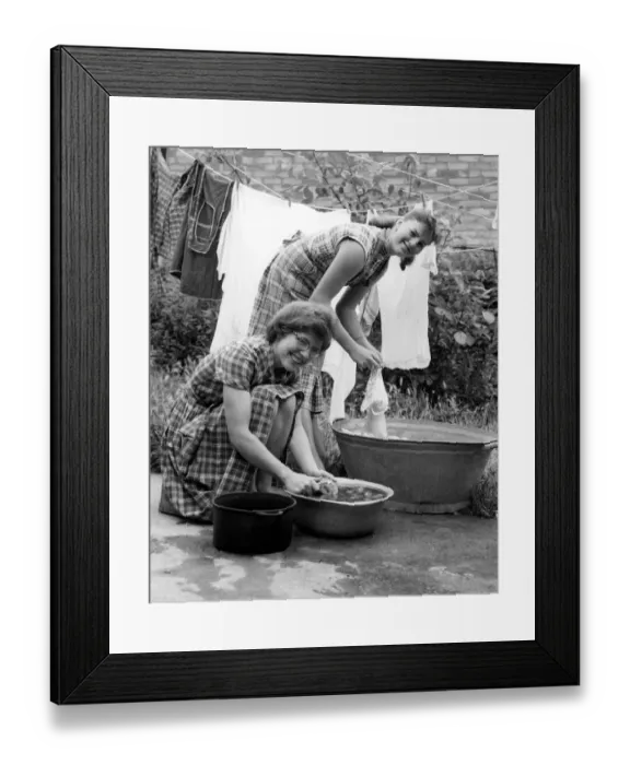 Framed Print : A group of twelve Danish students are on a six months working visit to a Kentish farm Framed Print : A group of twelve Danish students are on a six months working visit to a Kentish farm