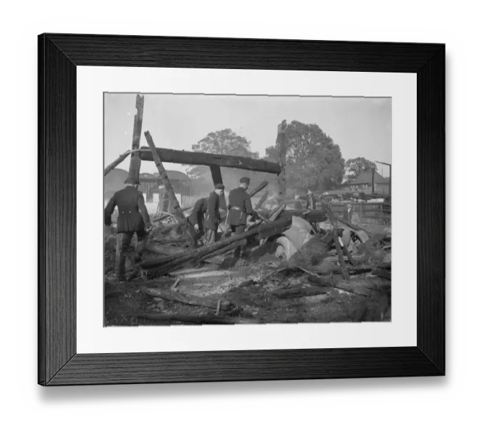Framed Print : A fire at Ridley Court Farm in New Ash Green, Kent. 1938 Framed Print : A fire at Ridley Court Farm in New Ash Green, Kent. 1938
