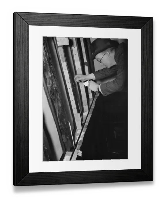 Framed Print : Cricketers Inn ( visiting cards ) Meopham. 1937 Framed Print : Cricketers Inn ( visiting cards ) Meopham. 1937