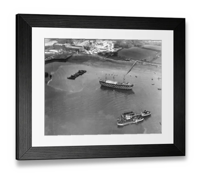 Framed Print : Aerial view of Greenhithe, Kent including HMS Worcester on the River Thames 17 November Framed Print : Aerial view of Greenhithe, Kent including HMS Worcester on the River Thames 17 November