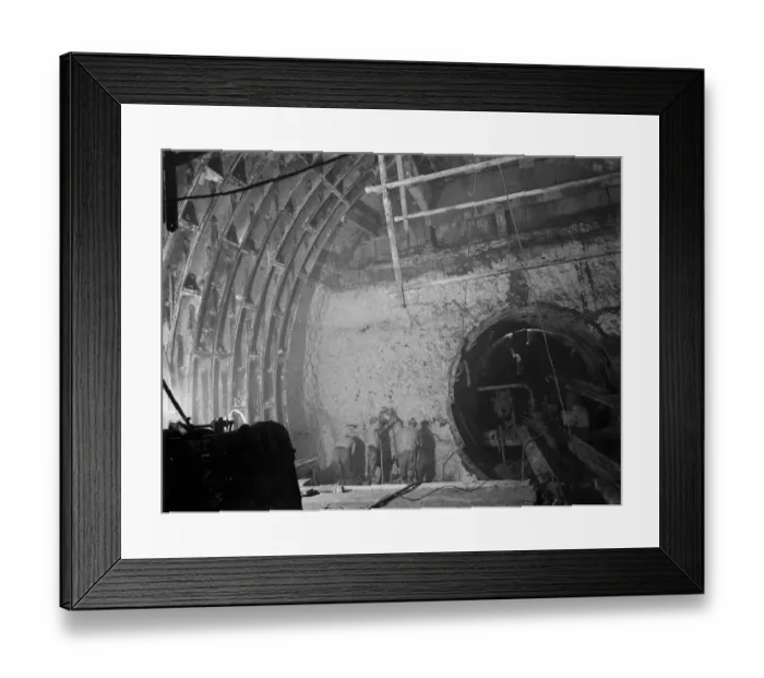 Framed Print : The construction of the Dartford Tunnel. Workers building the main tunneling shield Framed Print : The construction of the Dartford Tunnel. Workers building the main tunneling shield