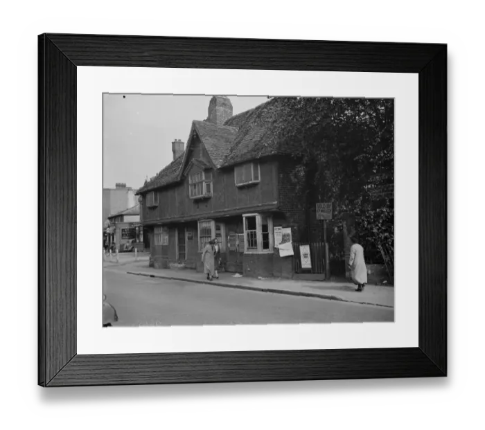 Framed Print : Elizabethan cottage in Orpington, Bromley. 1938 Framed Print : Elizabethan cottage in Orpington, Bromley. 1938