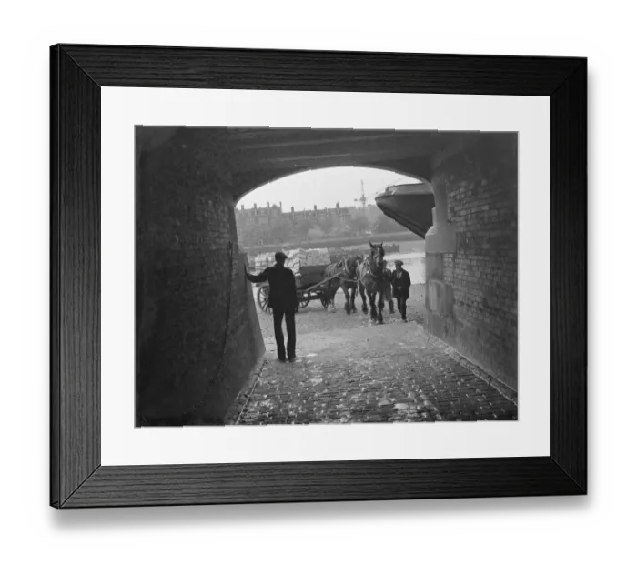 Framed Print : Entrance to the River Thames at Lambeth in London