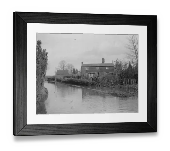 Framed Print : A flooded house in Beltring, Kent. 1936 Framed Print : A flooded house in Beltring, Kent. 1936