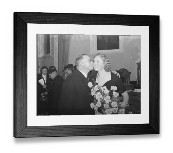 Framed Print : The Dartford Carnival Queen Miss Joan Tompkins receiving a kiss from the Mayor of Framed Print : The Dartford Carnival Queen Miss Joan Tompkins receiving a kiss from the Mayor of