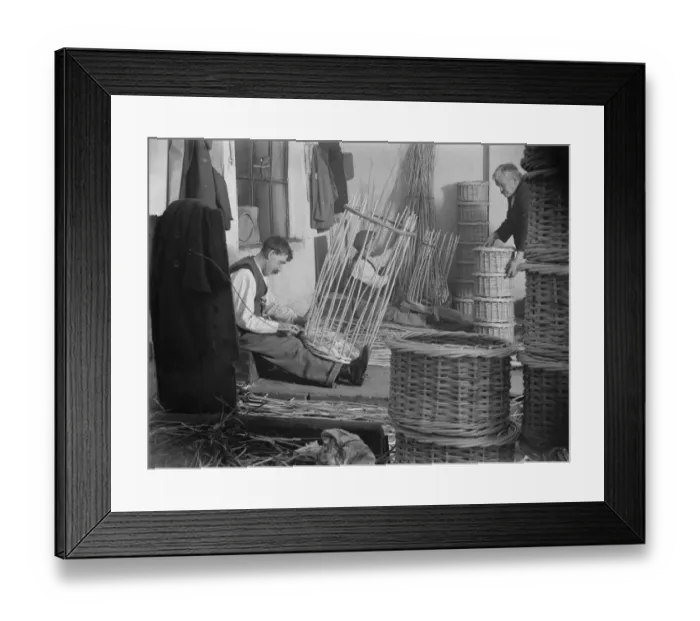 Framed Print : Basket making, Swanley. 1935 Framed Print : Basket making, Swanley. 1935