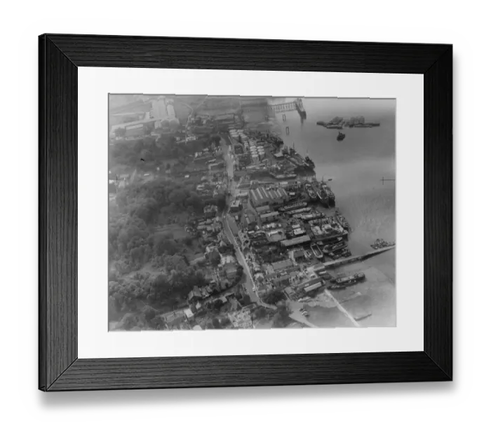 Framed Print : Aerial view of Greenhithe, Kent overlooking Everards shipyard, on the river Thames Framed Print : Aerial view of Greenhithe, Kent overlooking Everards shipyard, on the river Thames