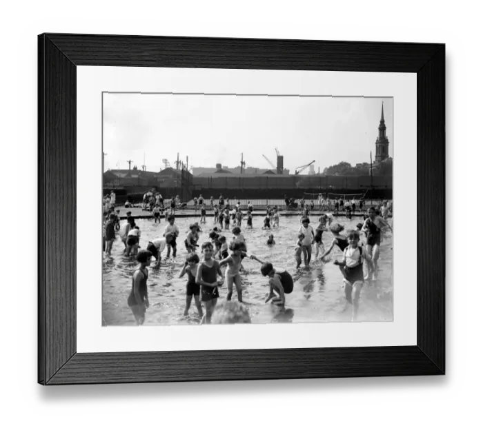 Framed Print : Children bathing in London Wapping Park. 1933