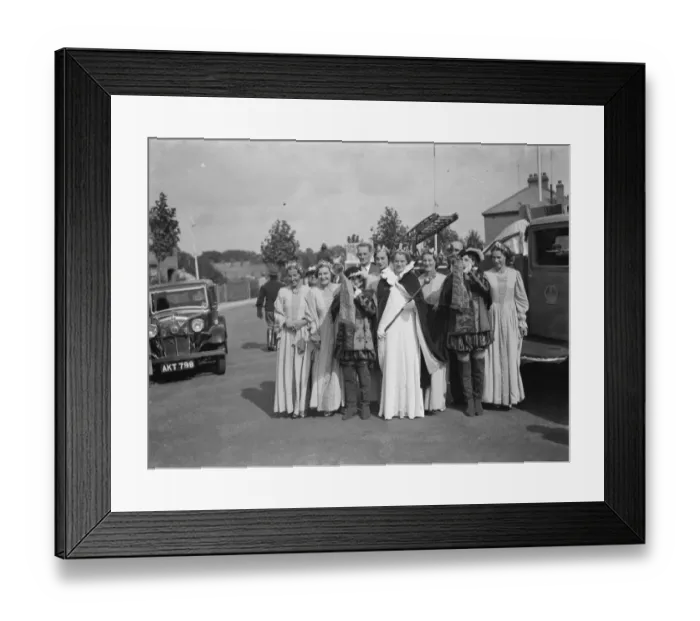 Framed Print : Gravesend Carnival. Queen of the carnival 1937