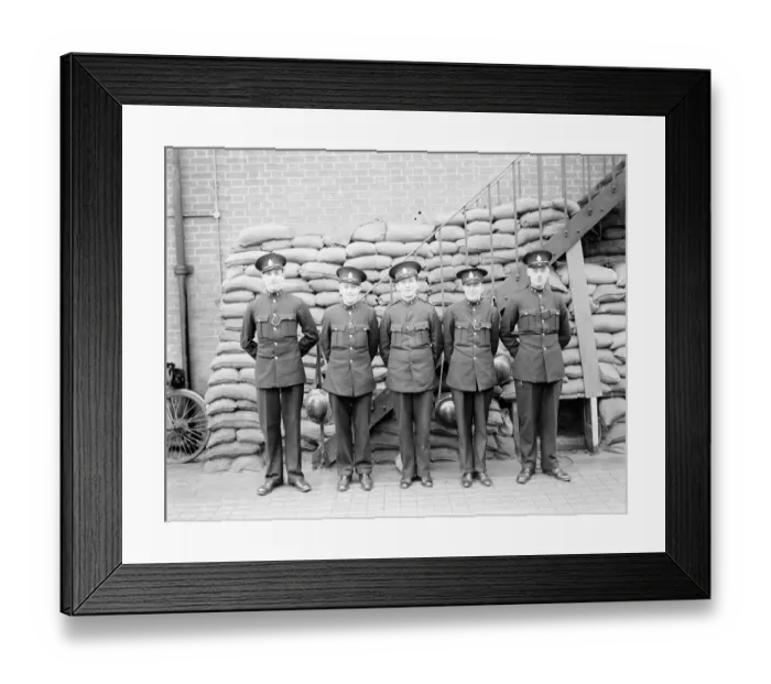 Framed Print : 1940 Police squadron at Shooters Hill, Kent, England Framed Print : 1940 Police squadron at Shooters Hill, Kent, England
