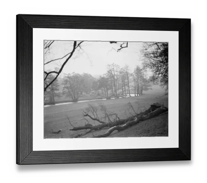 Framed Print : A view of Shoreham Park, Kent. 1938 Framed Print : A view of Shoreham Park, Kent. 1938