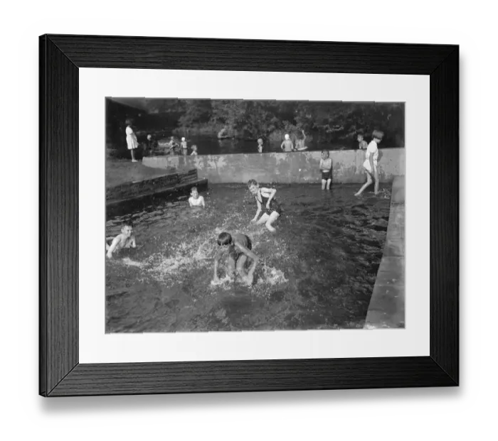 Framed Print : Children enjoying the paddling pool, Dartford, Kent. 1939