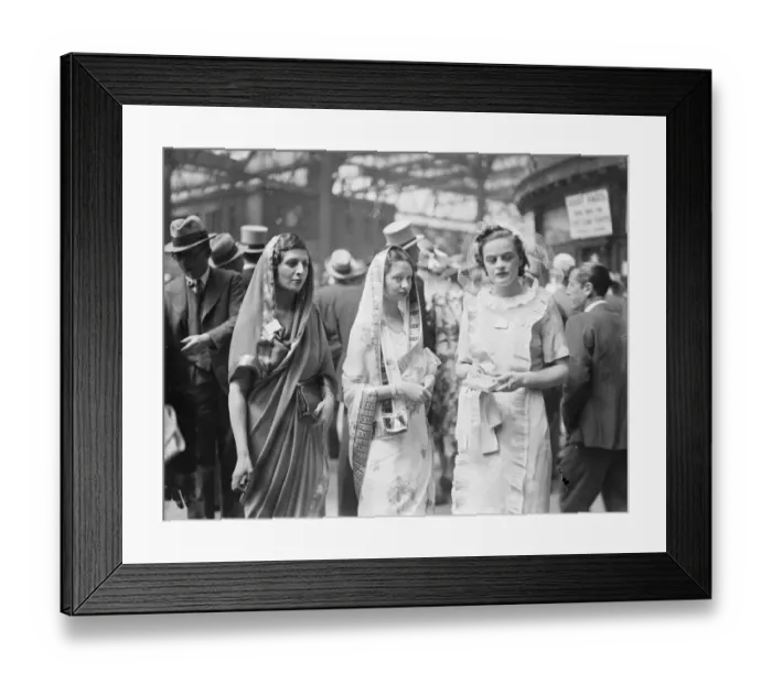 Framed Print : Ascot Fashion Of East And West. With weather conditions again ideal, a brilliant Framed Print : Ascot Fashion Of East And West. With weather conditions again ideal, a brilliant