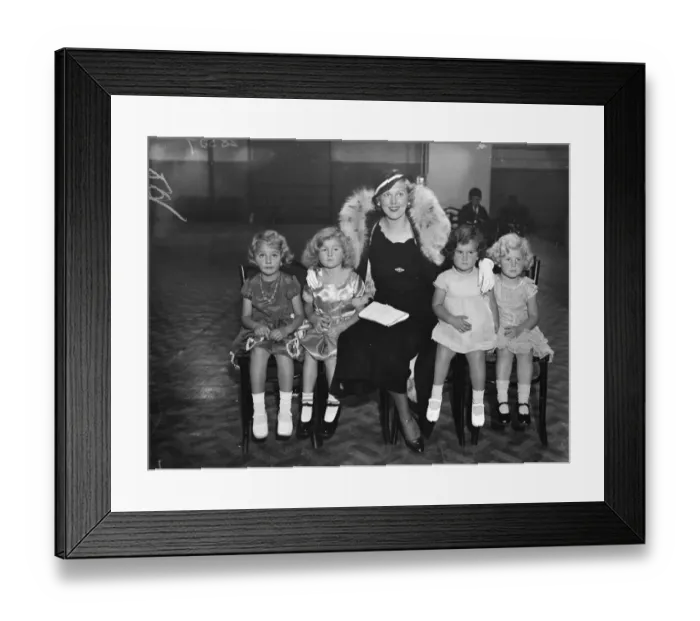 Framed Print : Britains most beautiful hair - Child prizewinners at Olympia. Valerie Mary Walkyier