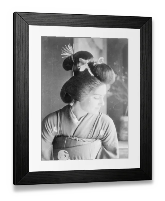 Framed Print : Japanese girls submit to 2 hours agony for alluring coiffure. Few people who admire Framed Print : Japanese girls submit to 2 hours agony for alluring coiffure. Few people who admire