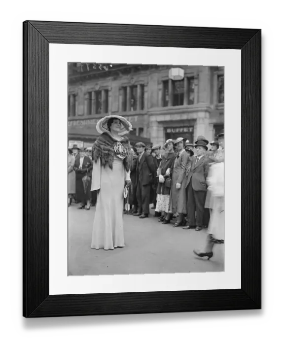 Framed Print : Ascot fashion parade at Waterloo. Photo shows: a tall woman racegoer in a big hat Framed Print : Ascot fashion parade at Waterloo. Photo shows: a tall woman racegoer in a big hat