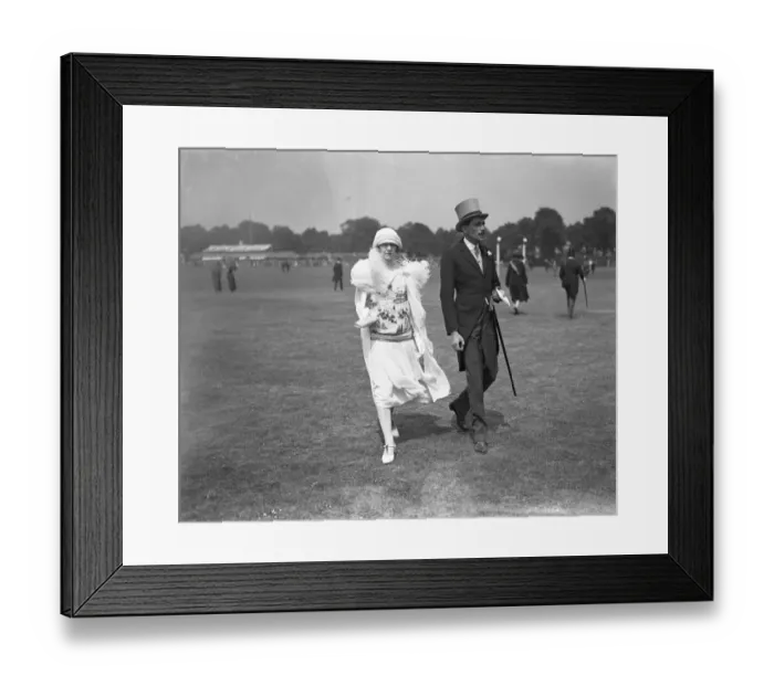 Framed Print : International polo match at the Hurlingham Club, London - the British Army versus Framed Print : International polo match at the Hurlingham Club, London - the British Army versus