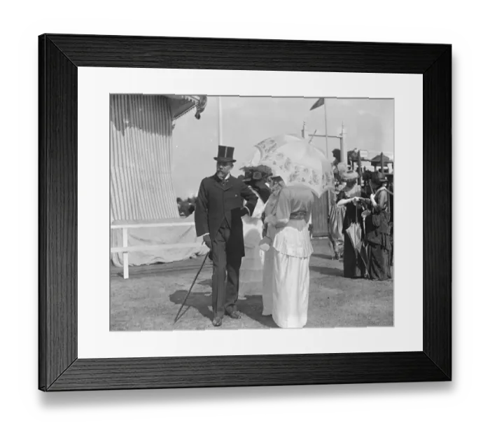 Framed Print : Polo at Hurlingham Club, London - The Kings double Framed Print : Polo at Hurlingham Club, London - The Kings double