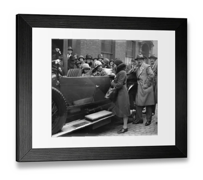 Framed Print : The General Election. Lady Apsley, wife of National Conservative candidate Lord
