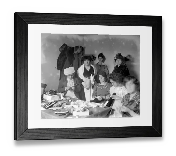 Framed Print : Tree Arts Club War emergency work rooms. 1914 - 1918