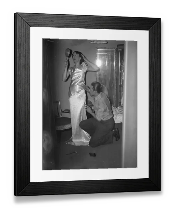 Framed Print : Wimbledon tennis player and referee becomes fashionable dress designer. Mr C T Tinling Framed Print : Wimbledon tennis player and referee becomes fashionable dress designer. Mr C T Tinling