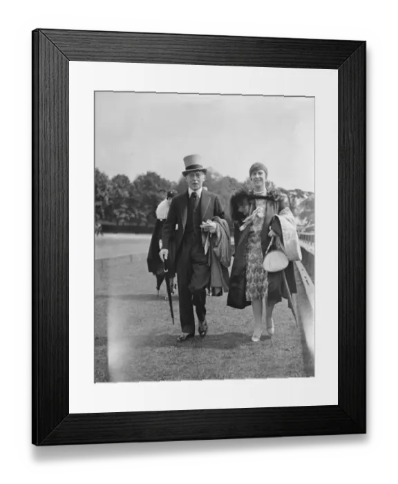 Framed Print : Polo at Hurlingham - El Gordo versus Hurricanes. Sir Harold Snagge and Princess Framed Print : Polo at Hurlingham - El Gordo versus Hurricanes. Sir Harold Snagge and Princess