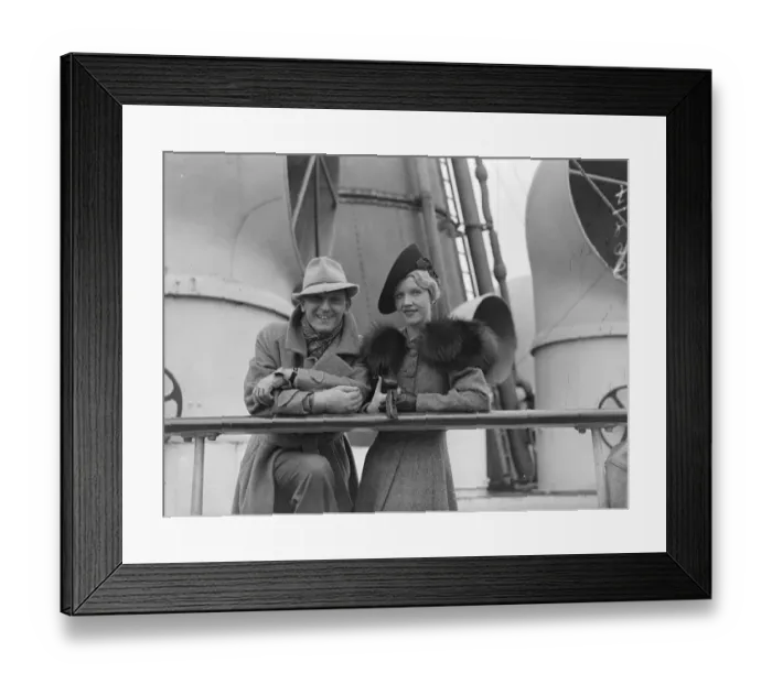 Framed Print : Mr Joseph Schildkraut the American actor with Mrs Schildkrauts Sister Mrs D Atkins Framed Print : Mr Joseph Schildkraut the American actor with Mrs Schildkrauts Sister Mrs D Atkins