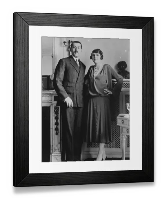 Framed Print : Mrs Nash and her husband return to Paris. Mrs Nash the, best dressed woman and her husband Framed Print : Mrs Nash and her husband return to Paris. Mrs Nash the, best dressed woman and her husband