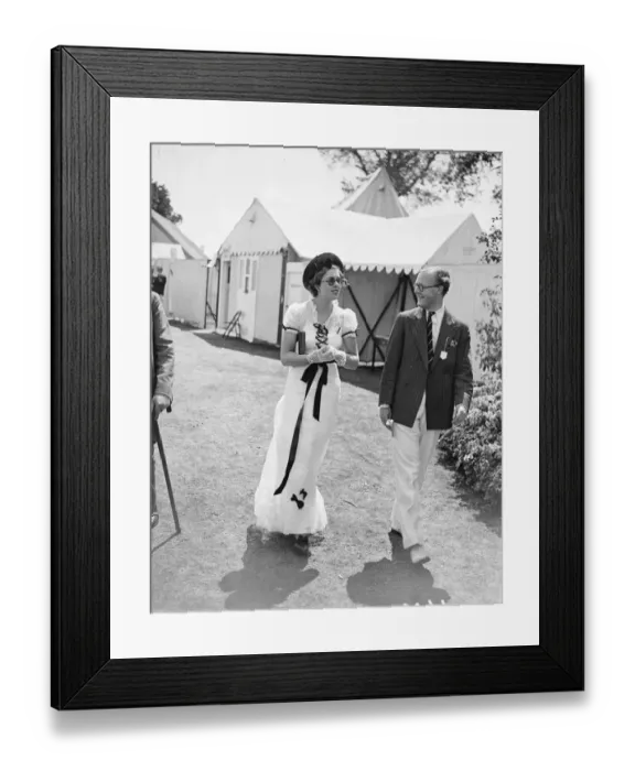 Framed Print : With the heatwave as encouragement, Henleys Royal Regatta vied with Ascot in variety Framed Print : With the heatwave as encouragement, Henleys Royal Regatta vied with Ascot in variety